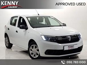 2017 - Dacia Sandero Manual