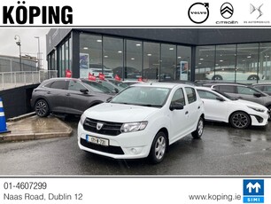 2017 - Dacia Sandero Manual