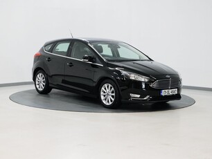 2017 - Ford Focus Manual