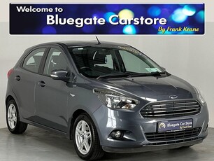 2017 - Ford KA Manual