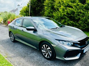 2017 - Honda Civic Manual