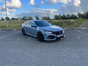 2017 - Honda Civic Manual