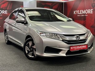 2017 - Honda Grace Automatic