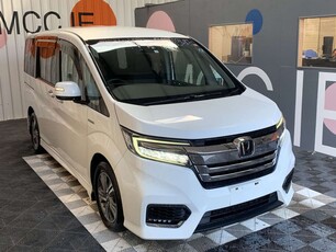 2017 - Honda Stepwagon Automatic