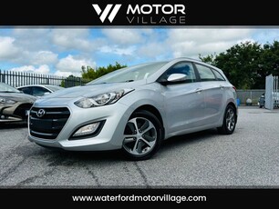 2017 - Hyundai i30 Manual