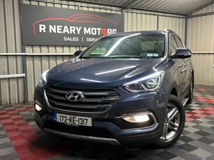 2017 - Hyundai Santa Fe Manual