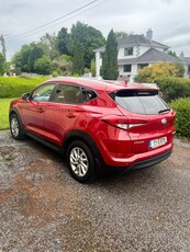 2017 - Hyundai Tucson Manual