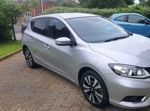 2017 - Nissan Pulsar Manual