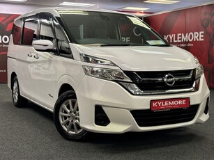 2017 - Nissan Serena Automatic