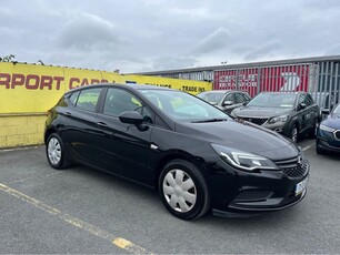 2017 - Opel Astra Manual