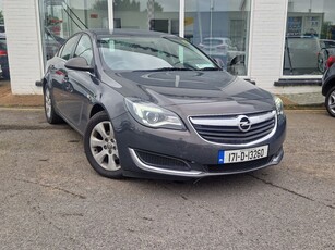 2017 - Opel Insignia Manual