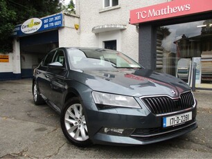 2017 - Skoda Superb Manual