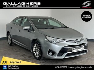 2017 - Toyota Avensis Manual