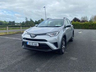 2017 - Toyota RAV4 Manual