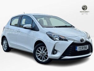 2017 - Toyota Yaris Manual