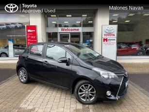 2017 - Toyota Yaris Manual