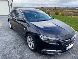 2017 - Vauxhall Insignia ---