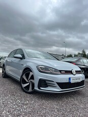 2017 - Volkswagen Golf Automatic