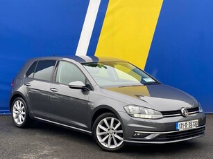 2017 - Volkswagen Golf Manual