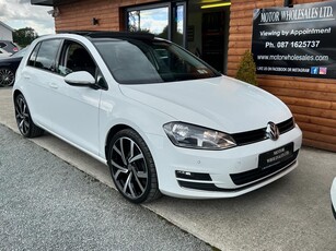 2017 - Volkswagen Golf Manual