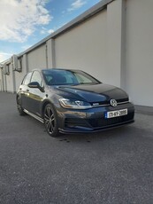 2017 - Volkswagen Golf Manual