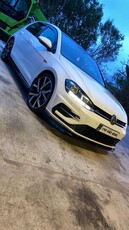 2017 - Volkswagen Golf Manual