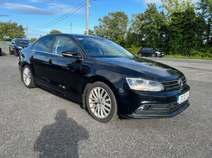 2017 - Volkswagen Jetta Manual