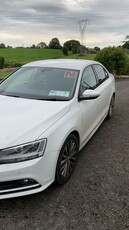 2017 - Volkswagen Jetta Manual