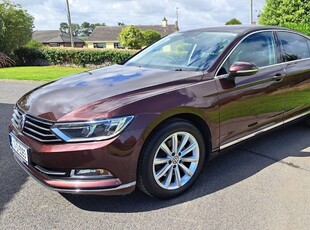 2017 - Volkswagen Passat Manual