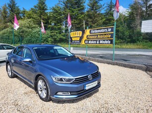 2017 - Volkswagen Passat Manual