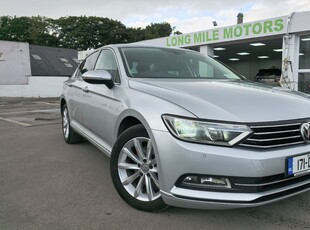 2017 - Volkswagen Passat Manual