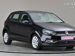 2017 - Volkswagen Polo Automatic