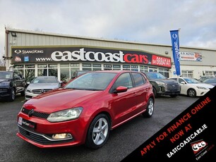 2017 - Volkswagen Polo Automatic