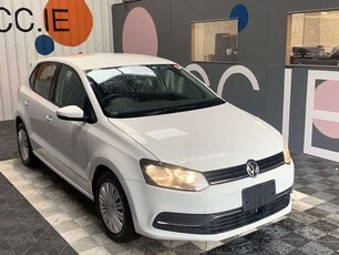 2017 - Volkswagen Polo Automatic