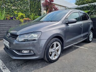 2017 - Volkswagen Polo Automatic