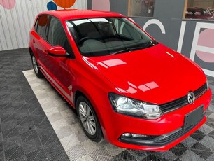 2017 - Volkswagen Polo Automatic