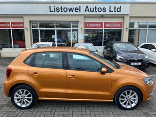 2017 - Volkswagen Polo Automatic