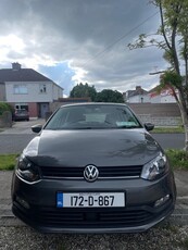 2017 - Volkswagen Polo Manual