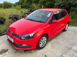 2017 - Volkswagen Polo Manual