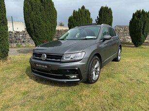 2017 - Volkswagen Tiguan Manual