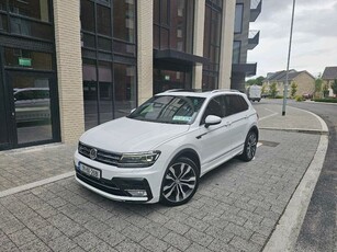 2017 - Volkswagen Tiguan Manual