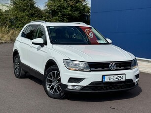 2017 - Volkswagen Tiguan Manual