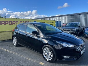 2018 (181) Ford Focus