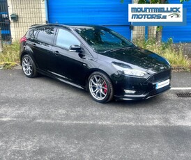 2018 - Ford Focus Manual