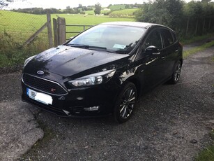 2018 - Ford Focus Manual