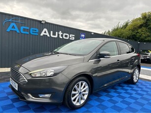 2018 - Ford Focus Manual