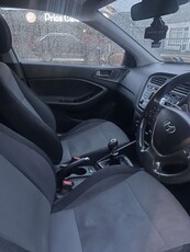 2018 - Hyundai i20 Manual