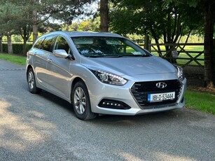 2018 - Hyundai i40 Manual