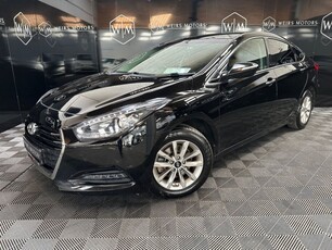 2018 - Hyundai i40 Manual