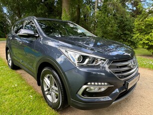 2018 - Hyundai Santa Fe Manual